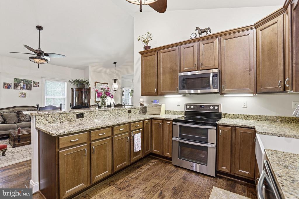 12400 HENKINS LN, SPOTSYLVANIA, Virginia 22551, 4 Bedrooms Bedrooms, ,2 BathroomsBathrooms,Residential,12400 HENKINS LN,VASP2041746 MLS # VASP2041746