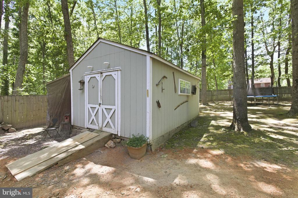 12400 HENKINS LN, SPOTSYLVANIA, Virginia 22551, 4 Bedrooms Bedrooms, ,2 BathroomsBathrooms,Residential,12400 HENKINS LN,VASP2041746 MLS # VASP2041746