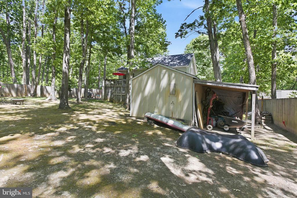 12400 HENKINS LN, SPOTSYLVANIA, Virginia 22551, 4 Bedrooms Bedrooms, ,2 BathroomsBathrooms,Residential,12400 HENKINS LN,VASP2041746 MLS # VASP2041746