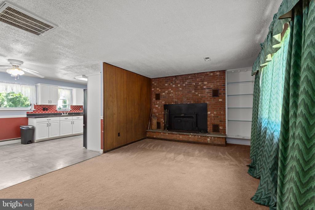 11521 ORANGE PLANK RD, LOCUST GROVE, Virginia 22508, 3 Bedrooms Bedrooms, ,2 BathroomsBathrooms,Residential,11521 ORANGE PLANK RD,VASP2041958 MLS # VASP2041958