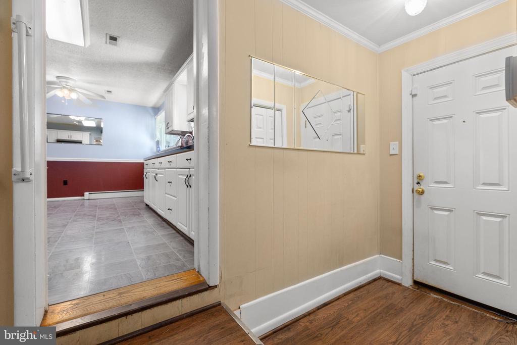 11521 ORANGE PLANK RD, LOCUST GROVE, Virginia 22508, 3 Bedrooms Bedrooms, ,2 BathroomsBathrooms,Residential,11521 ORANGE PLANK RD,VASP2041958 MLS # VASP2041958
