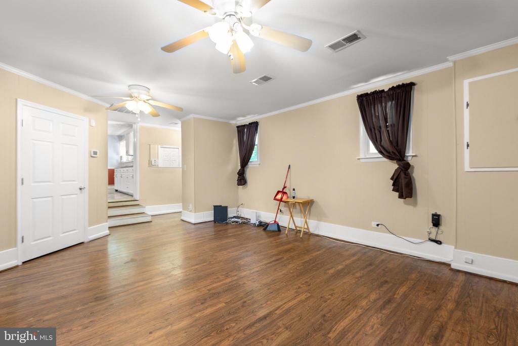 11521 ORANGE PLANK RD, LOCUST GROVE, Virginia 22508, 3 Bedrooms Bedrooms, ,2 BathroomsBathrooms,Residential,11521 ORANGE PLANK RD,VASP2041958 MLS # VASP2041958