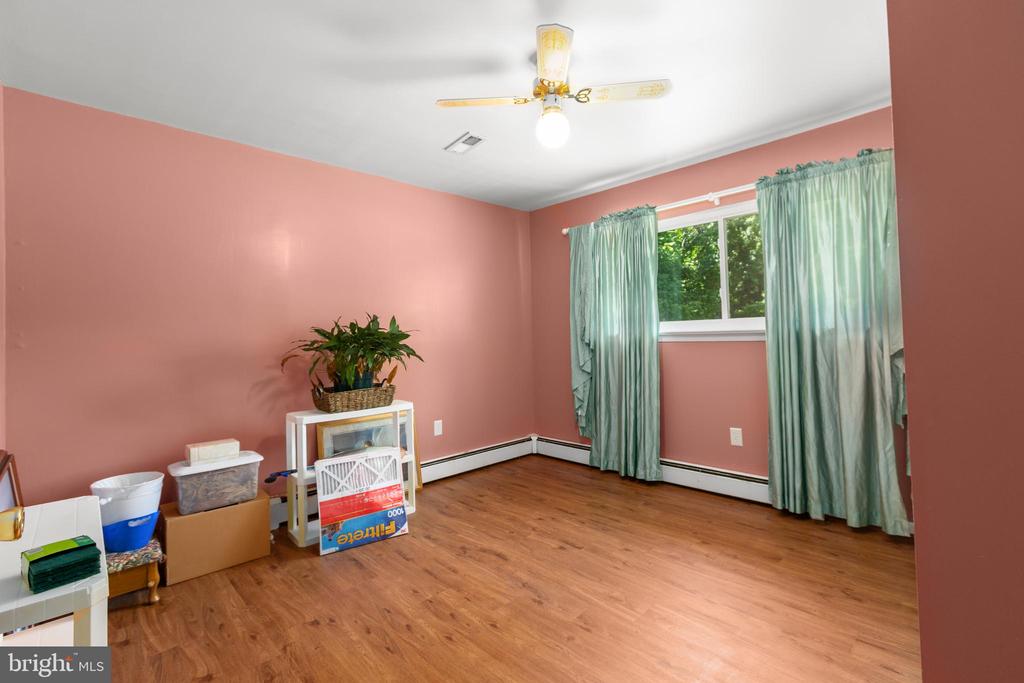 11521 ORANGE PLANK RD, LOCUST GROVE, Virginia 22508, 3 Bedrooms Bedrooms, ,2 BathroomsBathrooms,Residential,11521 ORANGE PLANK RD,VASP2041958 MLS # VASP2041958