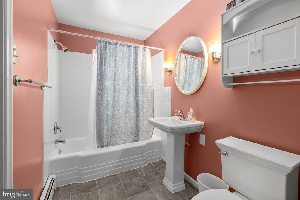 11521 ORANGE PLANK RD, LOCUST GROVE, Virginia 22508, 3 Bedrooms Bedrooms, ,2 BathroomsBathrooms,Residential,11521 ORANGE PLANK RD,VASP2041958 MLS # VASP2041958