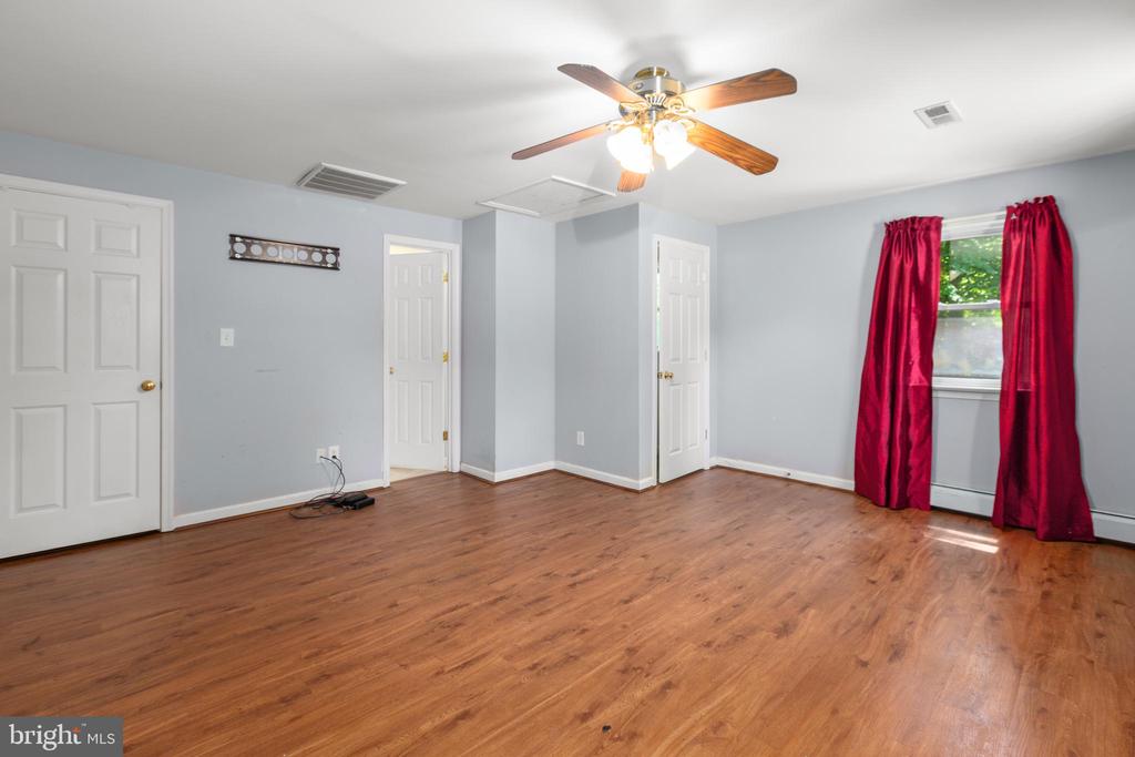 11521 ORANGE PLANK RD, LOCUST GROVE, Virginia 22508, 3 Bedrooms Bedrooms, ,2 BathroomsBathrooms,Residential,11521 ORANGE PLANK RD,VASP2041958 MLS # VASP2041958