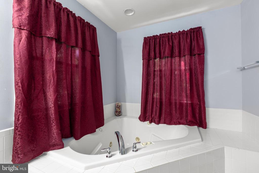 11521 ORANGE PLANK RD, LOCUST GROVE, Virginia 22508, 3 Bedrooms Bedrooms, ,2 BathroomsBathrooms,Residential,11521 ORANGE PLANK RD,VASP2041958 MLS # VASP2041958