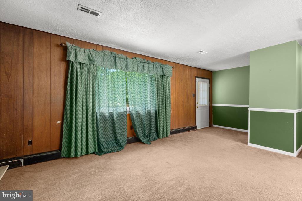 11521 ORANGE PLANK RD, LOCUST GROVE, Virginia 22508, 3 Bedrooms Bedrooms, ,2 BathroomsBathrooms,Residential,11521 ORANGE PLANK RD,VASP2041958 MLS # VASP2041958