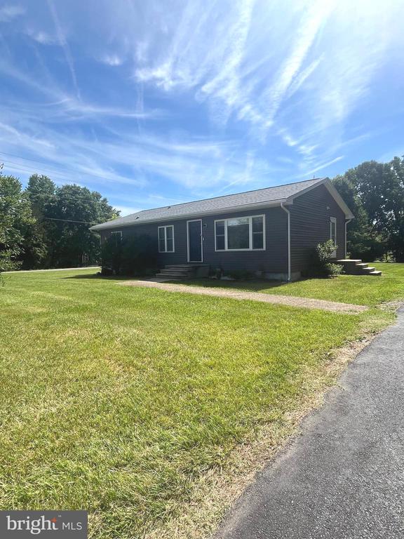 11635 ASHBY DR, FREDERICKSBURG, Virginia 22407, 3 Bedrooms Bedrooms, ,2 BathroomsBathrooms,Residential,11635 ASHBY DR,VASP2042066 MLS # VASP2042066