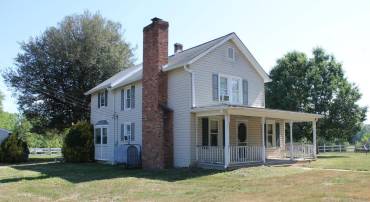 6019 HICKORY RIDGE RD, SPOTSYLVANIA, Virginia 22551, 4 Bedrooms Bedrooms, ,1 BathroomBathrooms,Residential,6019 HICKORY RIDGE RD,VASP2042090 MLS # VASP2042090