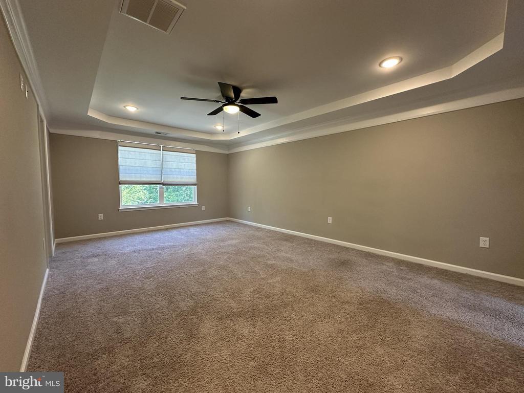 7939 REBEL RD, SPOTSYLVANIA, Virginia 22551, 4 Bedrooms Bedrooms, ,2 BathroomsBathrooms,Residential,7939 REBEL RD,VASP2042092 MLS # VASP2042092