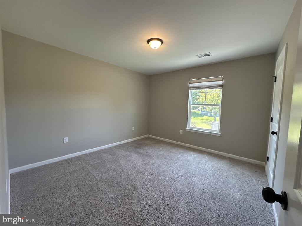 7939 REBEL RD, SPOTSYLVANIA, Virginia 22551, 4 Bedrooms Bedrooms, ,2 BathroomsBathrooms,Residential,7939 REBEL RD,VASP2042092 MLS # VASP2042092