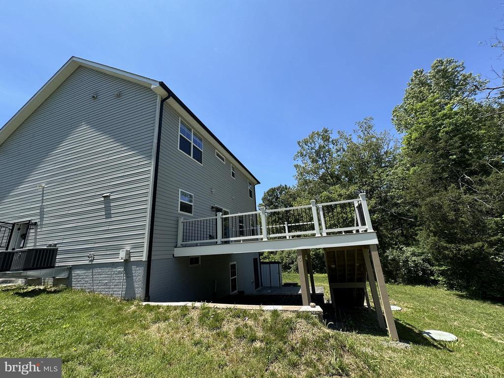 7939 REBEL RD, SPOTSYLVANIA, Virginia 22551, 4 Bedrooms Bedrooms, ,2 BathroomsBathrooms,Residential,7939 REBEL RD,VASP2042092 MLS # VASP2042092