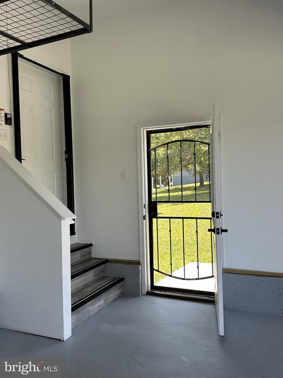 7939 REBEL RD, SPOTSYLVANIA, Virginia 22551, 4 Bedrooms Bedrooms, ,2 BathroomsBathrooms,Residential,7939 REBEL RD,VASP2042092 MLS # VASP2042092