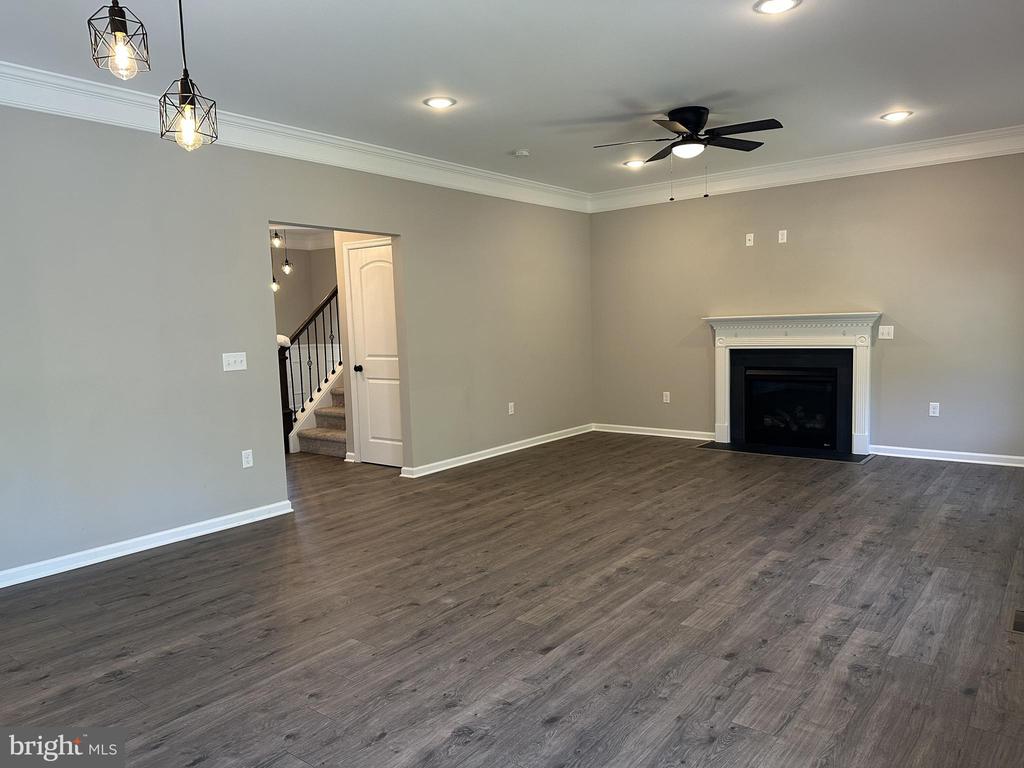 7939 REBEL RD, SPOTSYLVANIA, Virginia 22551, 4 Bedrooms Bedrooms, ,2 BathroomsBathrooms,Residential,7939 REBEL RD,VASP2042092 MLS # VASP2042092