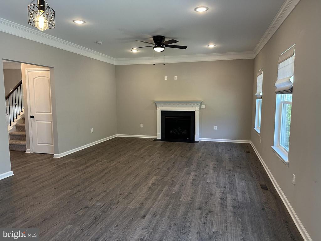 7939 REBEL RD, SPOTSYLVANIA, Virginia 22551, 4 Bedrooms Bedrooms, ,2 BathroomsBathrooms,Residential,7939 REBEL RD,VASP2042092 MLS # VASP2042092