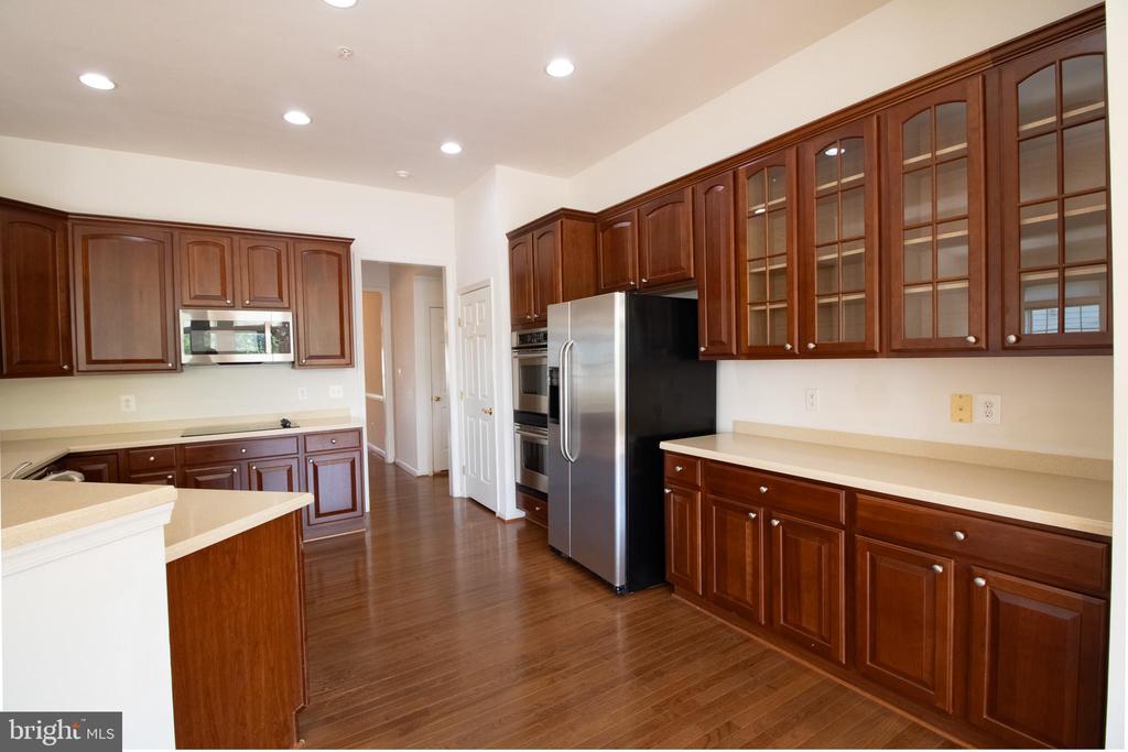 6708 STREAM VIEW LN, WARRENTON, Virginia 20187, 3 Bedrooms Bedrooms, ,2 BathroomsBathrooms,Residential,6708 STREAM VIEW LN,VAFQ2022010 MLS # VAFQ2022010