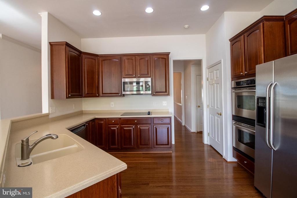 6708 STREAM VIEW LN, WARRENTON, Virginia 20187, 3 Bedrooms Bedrooms, ,2 BathroomsBathrooms,Residential,6708 STREAM VIEW LN,VAFQ2022010 MLS # VAFQ2022010