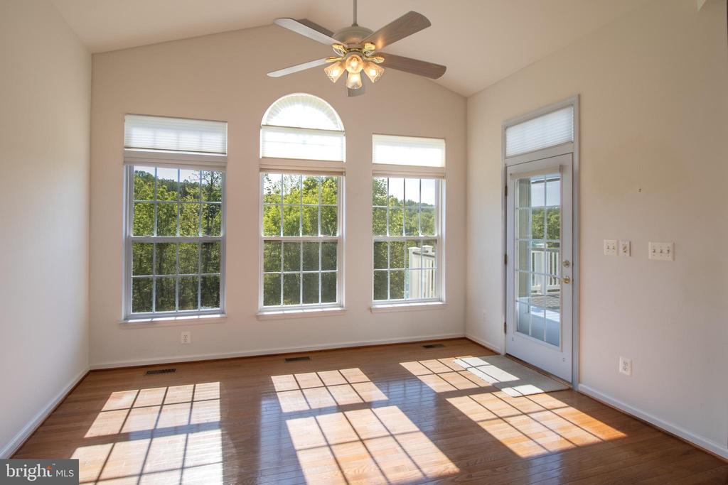 6708 STREAM VIEW LN, WARRENTON, Virginia 20187, 3 Bedrooms Bedrooms, ,2 BathroomsBathrooms,Residential,6708 STREAM VIEW LN,VAFQ2022010 MLS # VAFQ2022010