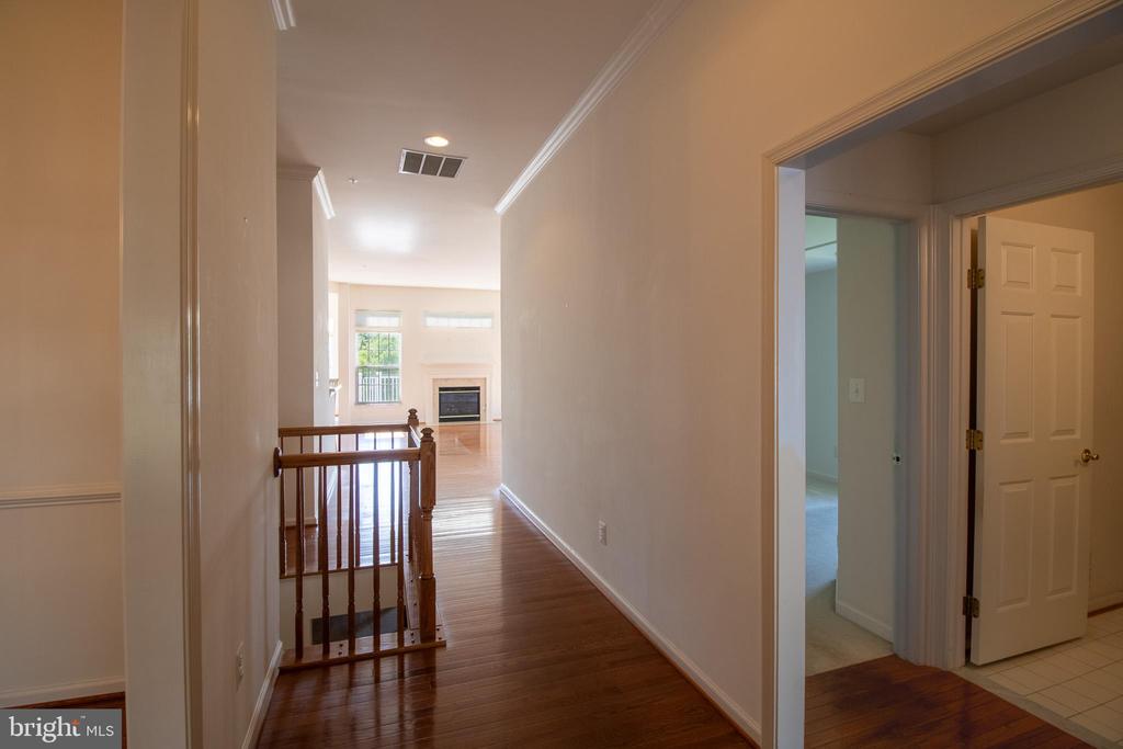 6708 STREAM VIEW LN, WARRENTON, Virginia 20187, 3 Bedrooms Bedrooms, ,2 BathroomsBathrooms,Residential,6708 STREAM VIEW LN,VAFQ2022010 MLS # VAFQ2022010