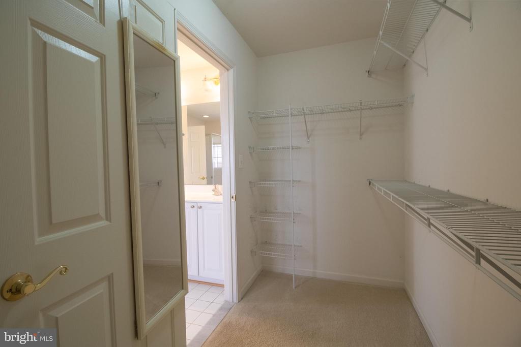 6708 STREAM VIEW LN, WARRENTON, Virginia 20187, 3 Bedrooms Bedrooms, ,2 BathroomsBathrooms,Residential,6708 STREAM VIEW LN,VAFQ2022010 MLS # VAFQ2022010