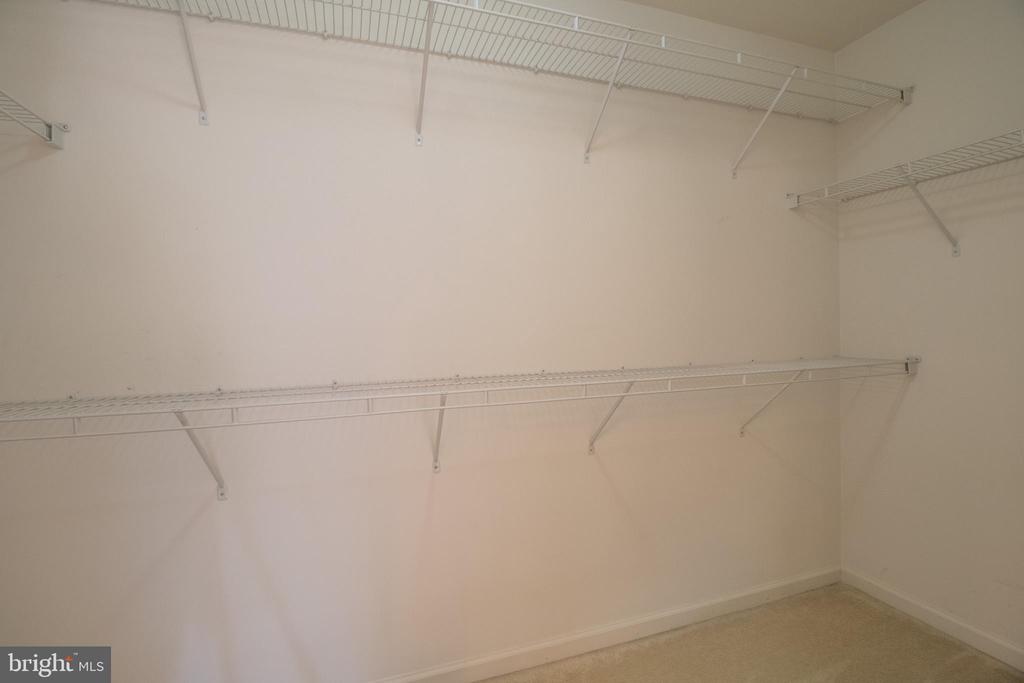 6708 STREAM VIEW LN, WARRENTON, Virginia 20187, 3 Bedrooms Bedrooms, ,2 BathroomsBathrooms,Residential,6708 STREAM VIEW LN,VAFQ2022010 MLS # VAFQ2022010
