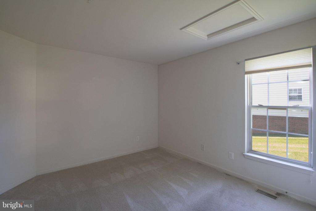 6708 STREAM VIEW LN, WARRENTON, Virginia 20187, 3 Bedrooms Bedrooms, ,2 BathroomsBathrooms,Residential,6708 STREAM VIEW LN,VAFQ2022010 MLS # VAFQ2022010