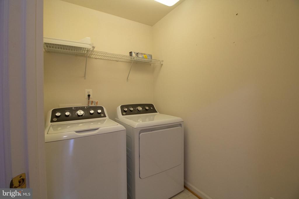 6708 STREAM VIEW LN, WARRENTON, Virginia 20187, 3 Bedrooms Bedrooms, ,2 BathroomsBathrooms,Residential,6708 STREAM VIEW LN,VAFQ2022010 MLS # VAFQ2022010