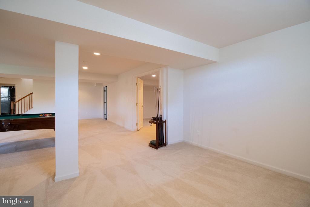 6708 STREAM VIEW LN, WARRENTON, Virginia 20187, 3 Bedrooms Bedrooms, ,2 BathroomsBathrooms,Residential,6708 STREAM VIEW LN,VAFQ2022010 MLS # VAFQ2022010