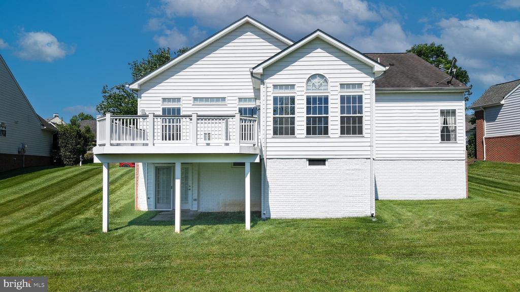 6708 STREAM VIEW LN, WARRENTON, Virginia 20187, 3 Bedrooms Bedrooms, ,2 BathroomsBathrooms,Residential,6708 STREAM VIEW LN,VAFQ2022010 MLS # VAFQ2022010