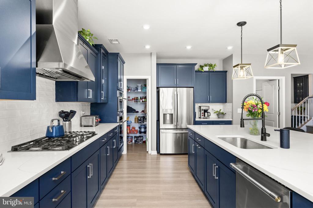 9305 SPRING HILL LN, FREDERICKSBURG, Virginia 22408, 4 Bedrooms Bedrooms, ,4 BathroomsBathrooms,Residential,9305 SPRING HILL LN,VASP2042422 MLS # VASP2042422