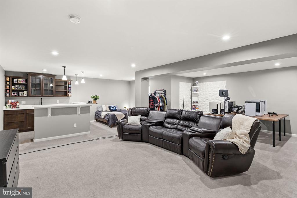 9305 SPRING HILL LN, FREDERICKSBURG, Virginia 22408, 4 Bedrooms Bedrooms, ,4 BathroomsBathrooms,Residential,9305 SPRING HILL LN,VASP2042422 MLS # VASP2042422