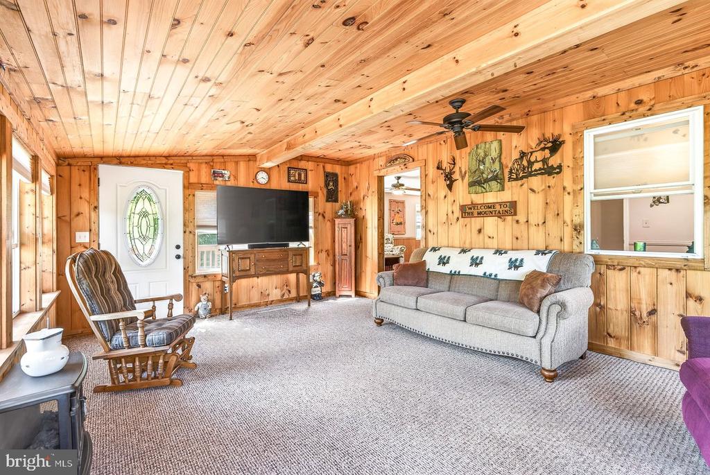2040 PANORAMA VIEW DR, STANLEY, Virginia 22851, 3 Bedrooms Bedrooms, ,2 BathroomsBathrooms,Residential,2040 PANORAMA VIEW DR,VAPA2006498 MLS # VAPA2006498 2040 PANORAMA VIEW DR, STANLEY, Virginia 22851, 3 Bedrooms Bedrooms, ,2 BathroomsBathrooms,Residential,2040 PANORAMA VIEW DR,VAPA2006498 MLS # VAPA2006498