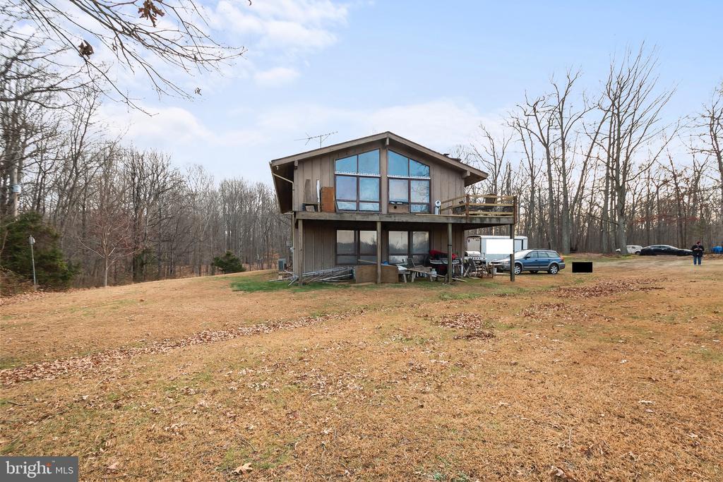 7389 LEEDS MANOR RD, MARSHALL, Virginia 20115, 3 Bedrooms Bedrooms, ,2 BathroomsBathrooms,Residential,7389 LEEDS MANOR RD,VAFQ2022324 MLS # VAFQ2022324