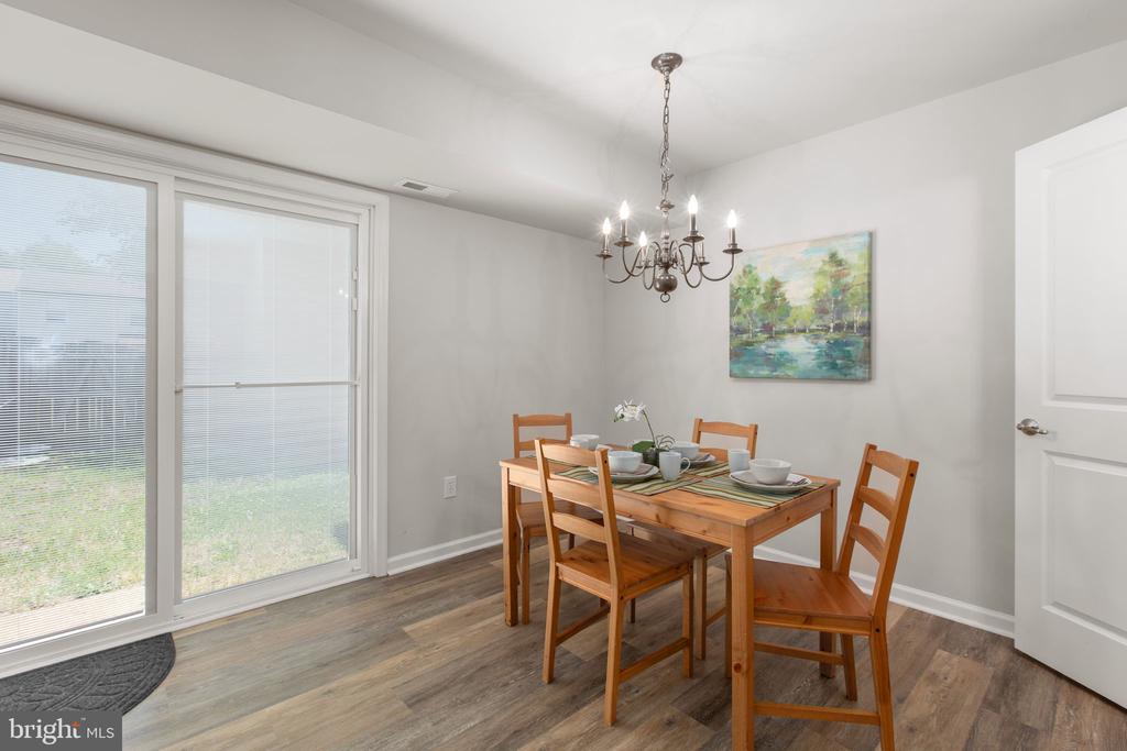 10307 GREEN WILLOW AVE, FREDERICKSBURG, Virginia 22407, 3 Bedrooms Bedrooms, ,1 BathroomBathrooms,Residential,BREEZEWOOD,10307 GREEN WILLOW AVE,VASP2042404 MLS # VASP2042404
