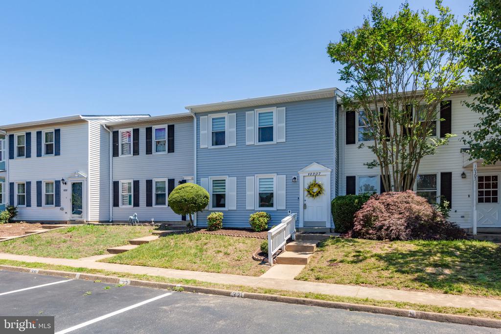 10307 GREEN WILLOW AVE, FREDERICKSBURG, Virginia 22407, 3 Bedrooms Bedrooms, ,1 BathroomBathrooms,Residential,BREEZEWOOD,10307 GREEN WILLOW AVE,VASP2042404 MLS # VASP2042404