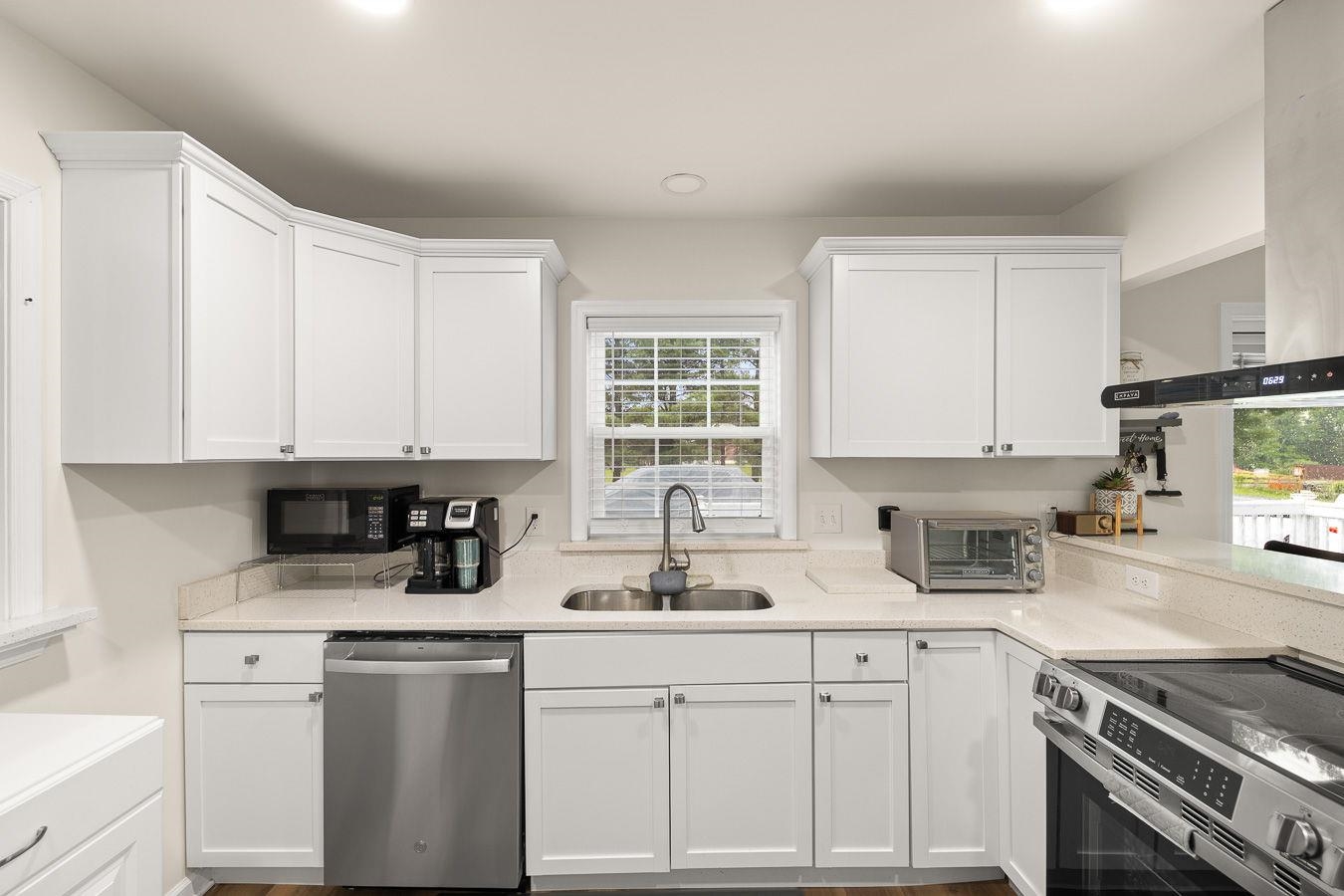 13265 OLD VALLEY PIKE, EDINBURG, Virginia 22824, 3 Bedrooms Bedrooms, ,2 BathroomsBathrooms,Residential,13265 OLD VALLEY PIKE,677445 MLS # 677445
