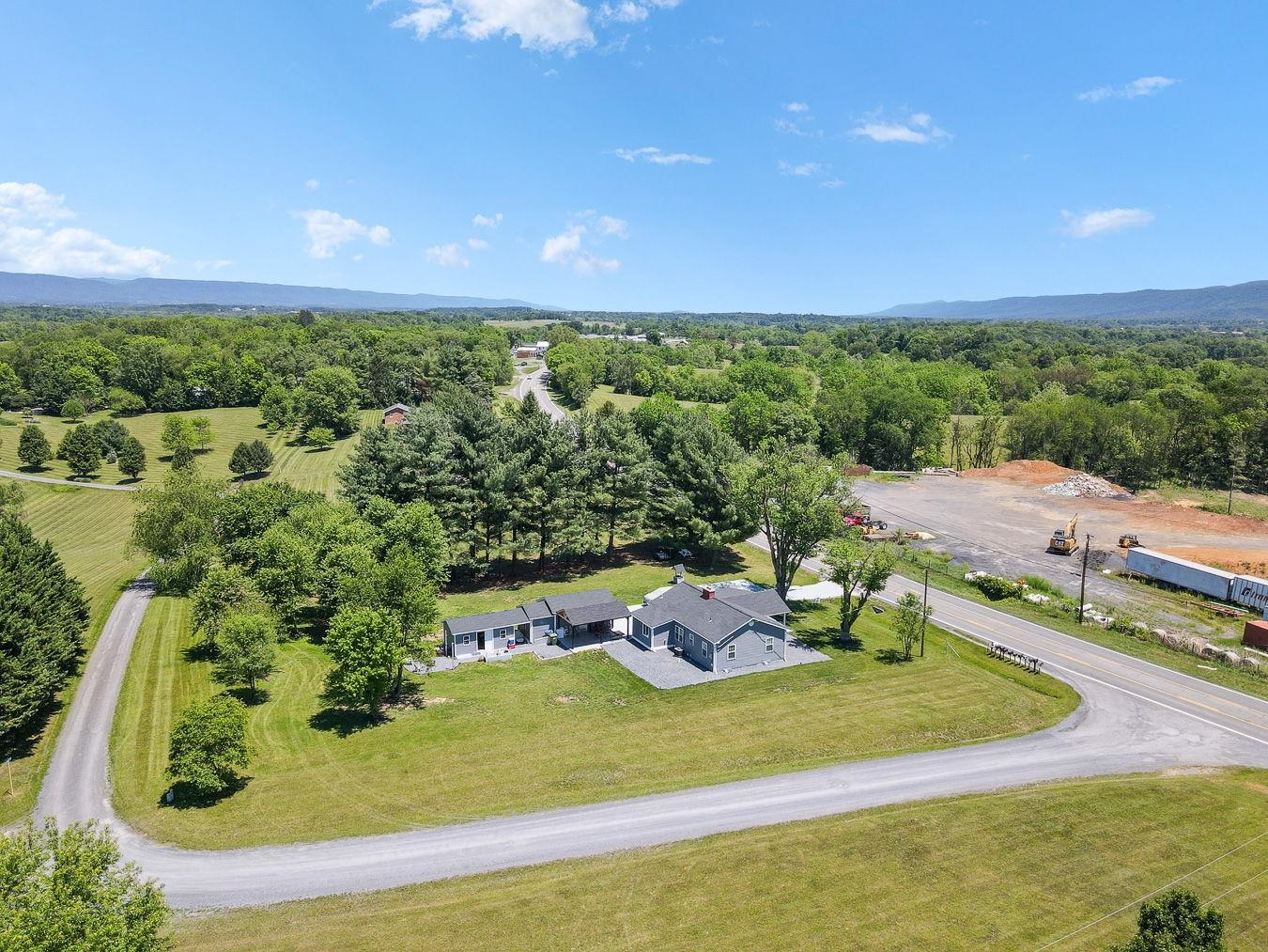13265 OLD VALLEY PIKE, EDINBURG, Virginia 22824, 3 Bedrooms Bedrooms, ,2 BathroomsBathrooms,Residential,13265 OLD VALLEY PIKE,677445 MLS # 677445