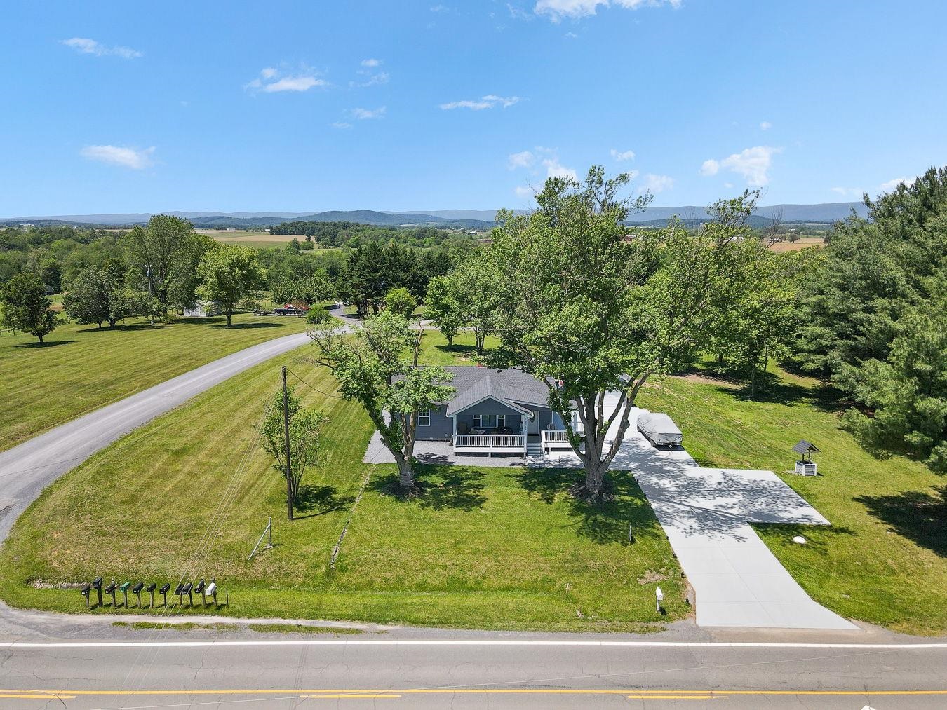 13265 OLD VALLEY PIKE, EDINBURG, Virginia 22824, 3 Bedrooms Bedrooms, ,2 BathroomsBathrooms,Residential,13265 OLD VALLEY PIKE,677445 MLS # 677445