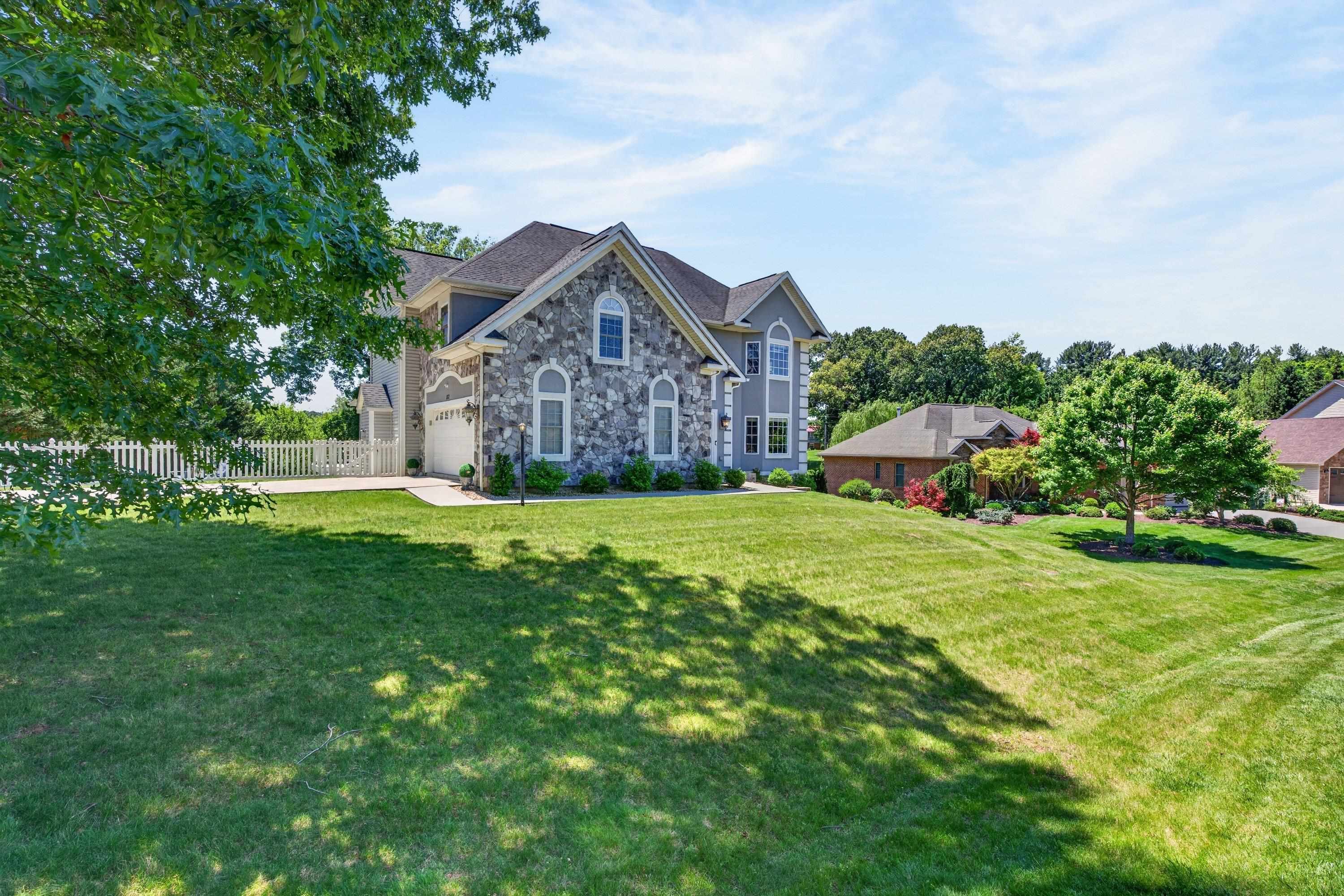 1871 BUCKLAND DR, ROCKINGHAM, Virginia 22801, 4 Bedrooms Bedrooms, ,3 BathroomsBathrooms,Residential,1871 BUCKLAND DR,677834 MLS # 677834