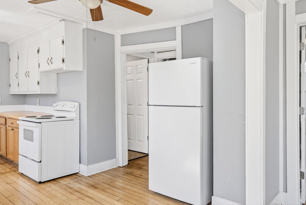 541 HULL ST, STAUNTON, Virginia 24401, 3 Bedrooms Bedrooms, ,2 BathroomsBathrooms,Residential,541 HULL ST,677835 MLS # 677835 541 HULL ST, STAUNTON, Virginia 24401, 3 Bedrooms Bedrooms, ,2 BathroomsBathrooms,Residential,541 HULL ST,677835 MLS # 677835