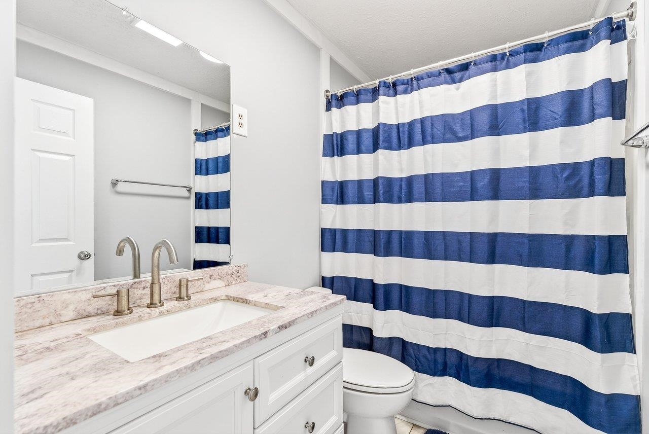 541 HULL ST, STAUNTON, Virginia 24401, 3 Bedrooms Bedrooms, ,2 BathroomsBathrooms,Residential,541 HULL ST,677835 MLS # 677835 541 HULL ST, STAUNTON, Virginia 24401, 3 Bedrooms Bedrooms, ,2 BathroomsBathrooms,Residential,541 HULL ST,677835 MLS # 677835