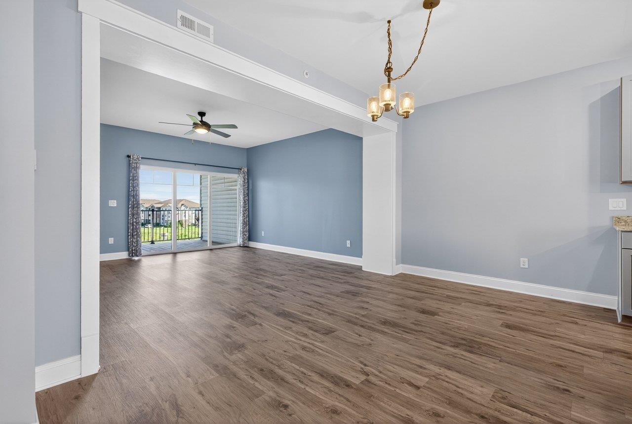 1270 CONSTITUTION CT, HARRISONBURG, Virginia 22802, 2 Bedrooms Bedrooms, ,2 BathroomsBathrooms,Residential,1270 CONSTITUTION CT,677836 MLS # 677836 1270 CONSTITUTION CT, HARRISONBURG, Virginia 22802, 2 Bedrooms Bedrooms, ,2 BathroomsBathrooms,Residential,1270 CONSTITUTION CT,677836 MLS # 677836