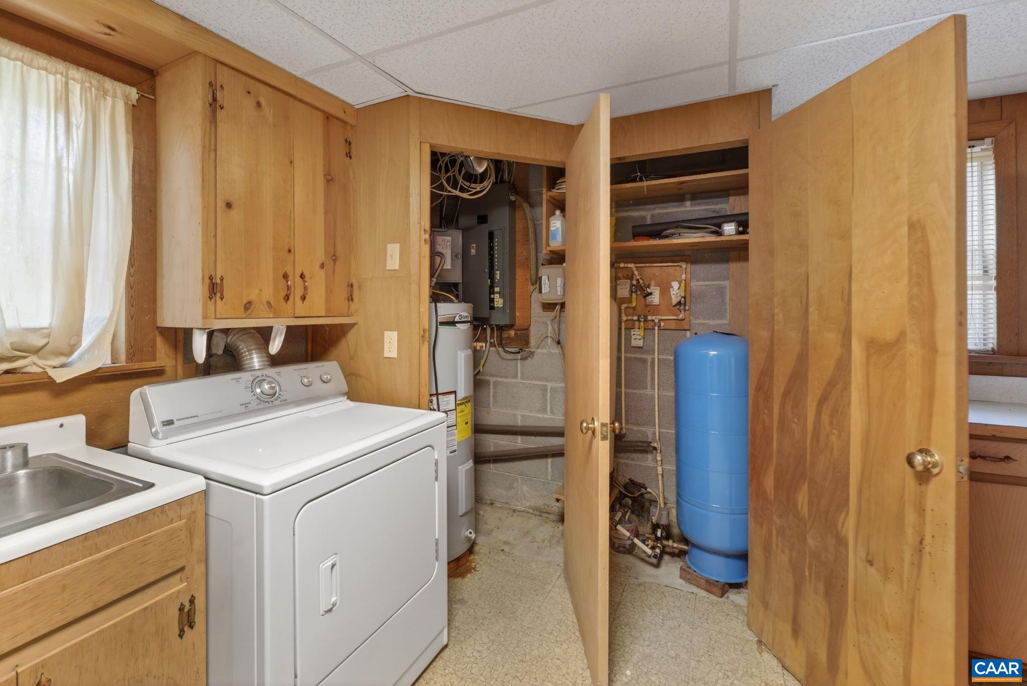 754 TILMAN RD, CHARLOTTESVILLE, Virginia 22901, 3 Bedrooms Bedrooms, ,2 BathroomsBathrooms,Residential,754 TILMAN RD,677838 MLS # 677838