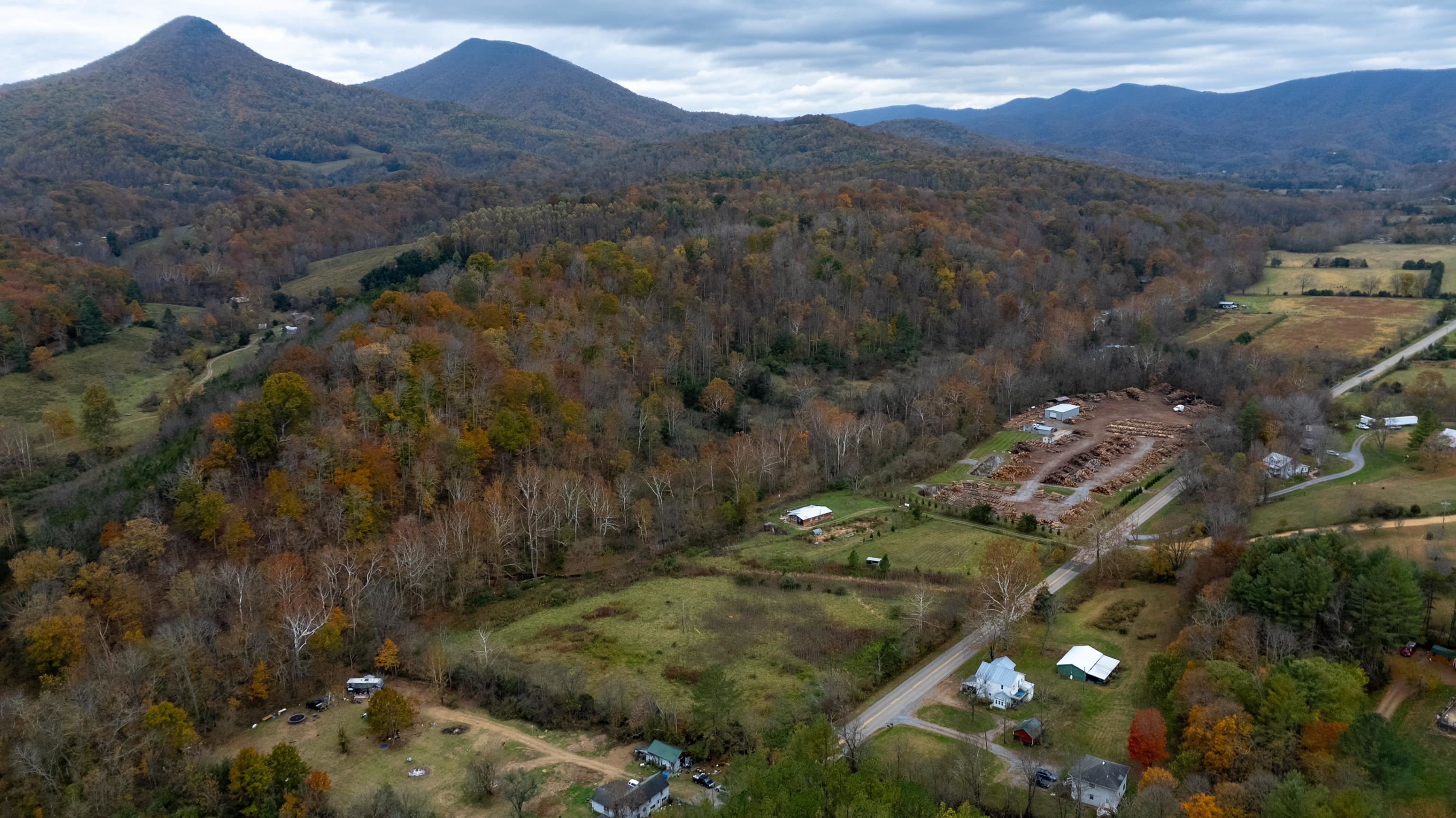 3441 W MIDLAND TRL, LEXINGTON, Virginia 24450, 2 Bedrooms Bedrooms, ,1 BathroomBathrooms,Residential,3441 W MIDLAND TRL,677843 MLS # 677843 3441 W MIDLAND TRL, LEXINGTON, Virginia 24450, 2 Bedrooms Bedrooms, ,1 BathroomBathrooms,Residential,3441 W MIDLAND TRL,677843 MLS # 677843