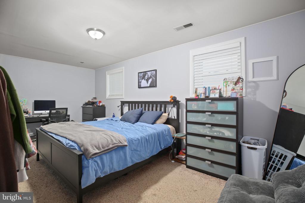 2608 SALEM CHURCH RD, FREDERICKSBURG, Virginia 22407, 4 Bedrooms Bedrooms, ,3 BathroomsBathrooms,Residential,2608 SALEM CHURCH RD,VASP2041134 MLS # VASP2041134