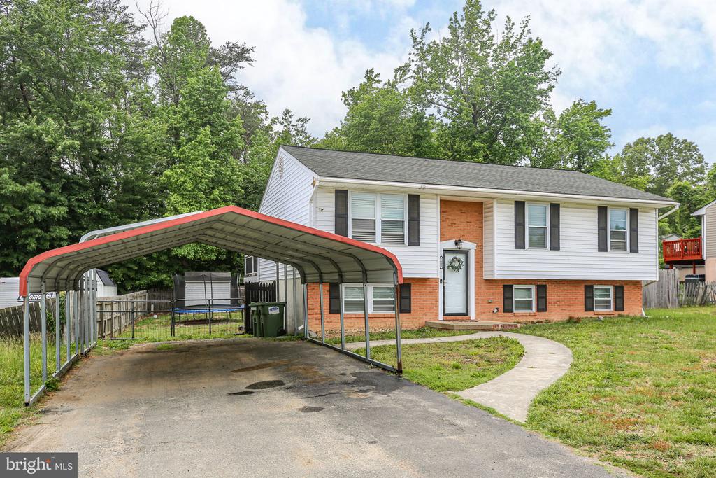 2608 SALEM CHURCH RD, FREDERICKSBURG, Virginia 22407, 4 Bedrooms Bedrooms, ,3 BathroomsBathrooms,Residential,2608 SALEM CHURCH RD,VASP2041134 MLS # VASP2041134
