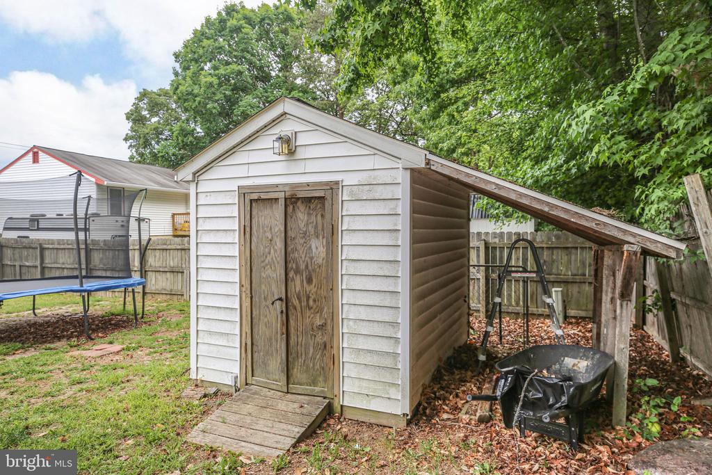 2608 SALEM CHURCH RD, FREDERICKSBURG, Virginia 22407, 4 Bedrooms Bedrooms, ,3 BathroomsBathrooms,Residential,2608 SALEM CHURCH RD,VASP2041134 MLS # VASP2041134