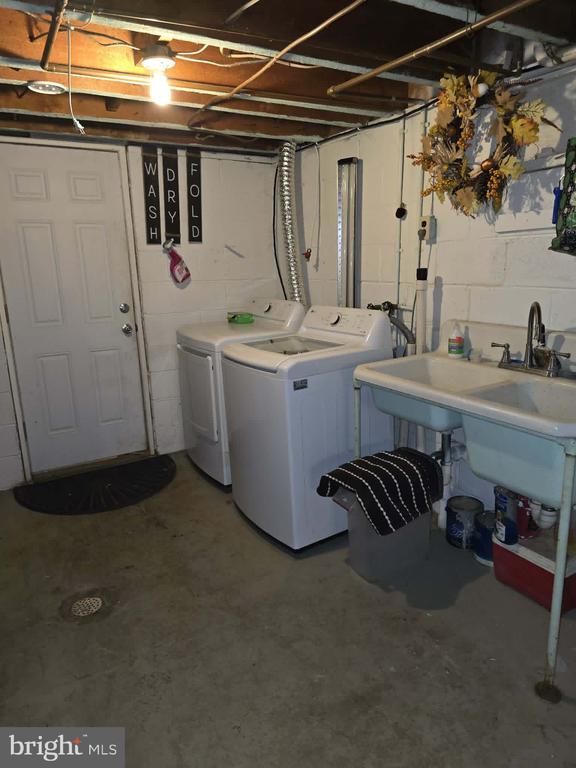 196 SELMA RD, ORANGE, Virginia 22960, 2 Bedrooms Bedrooms, ,1 BathroomBathrooms,Residential,196 SELMA RD,VAOR2014300 MLS # VAOR2014300