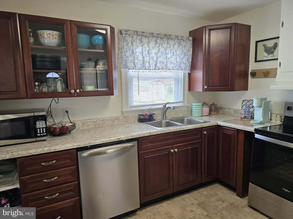 196 SELMA RD, ORANGE, Virginia 22960, 2 Bedrooms Bedrooms, ,1 BathroomBathrooms,Residential,196 SELMA RD,VAOR2014300 MLS # VAOR2014300
