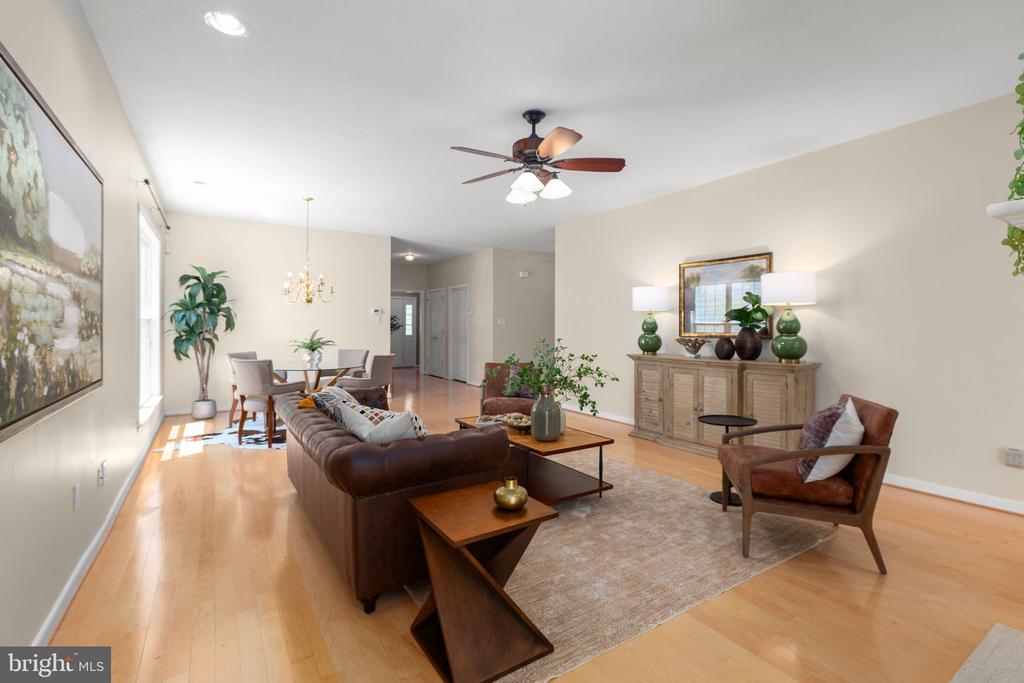 11921 LEGACY WOODS DR, FREDERICKSBURG, Virginia 22407, 3 Bedrooms Bedrooms, ,2 BathroomsBathrooms,Residential,11921 LEGACY WOODS DR,VASP2042472 MLS # VASP2042472